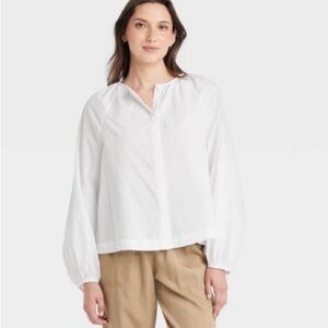Women's Balloon Long Sleeve Blouse - Universal Thread™ White Size XS new